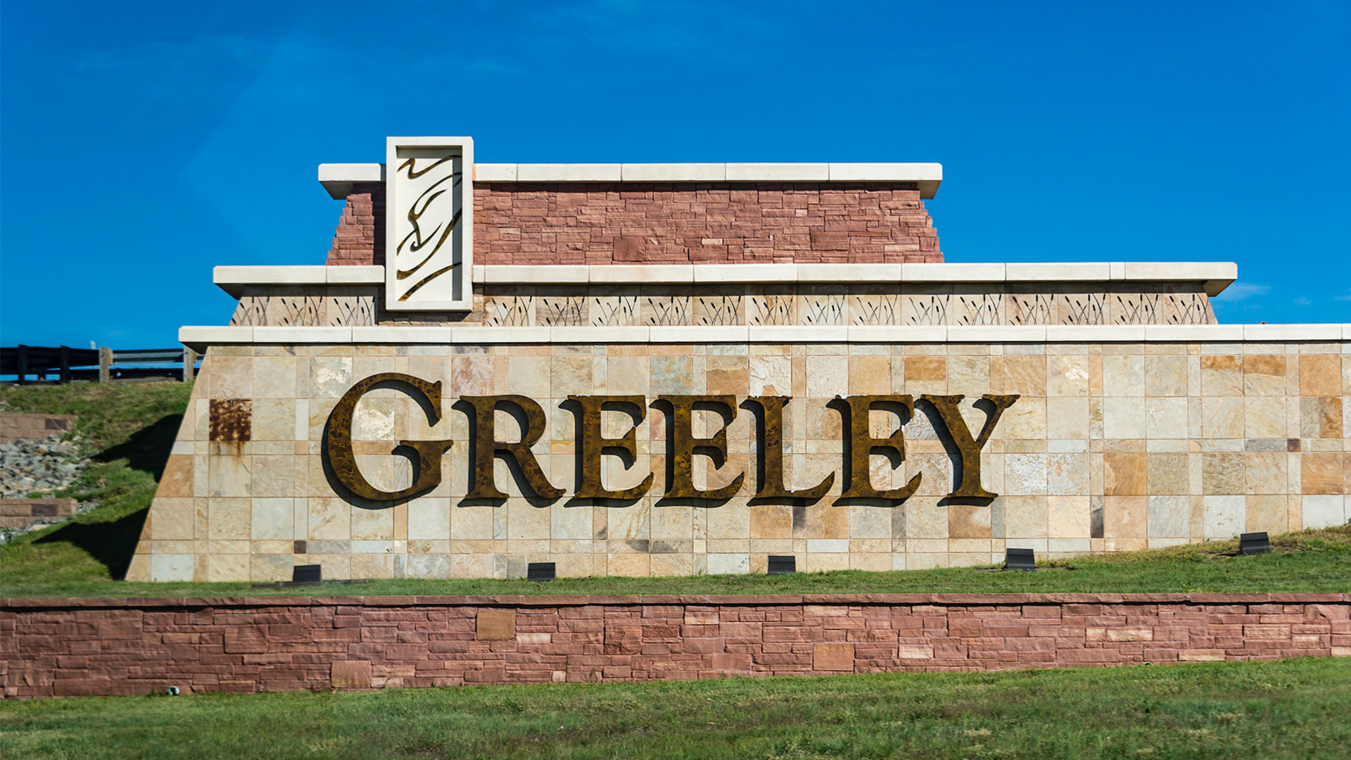 Greeley, Colorado sign off Highway 34