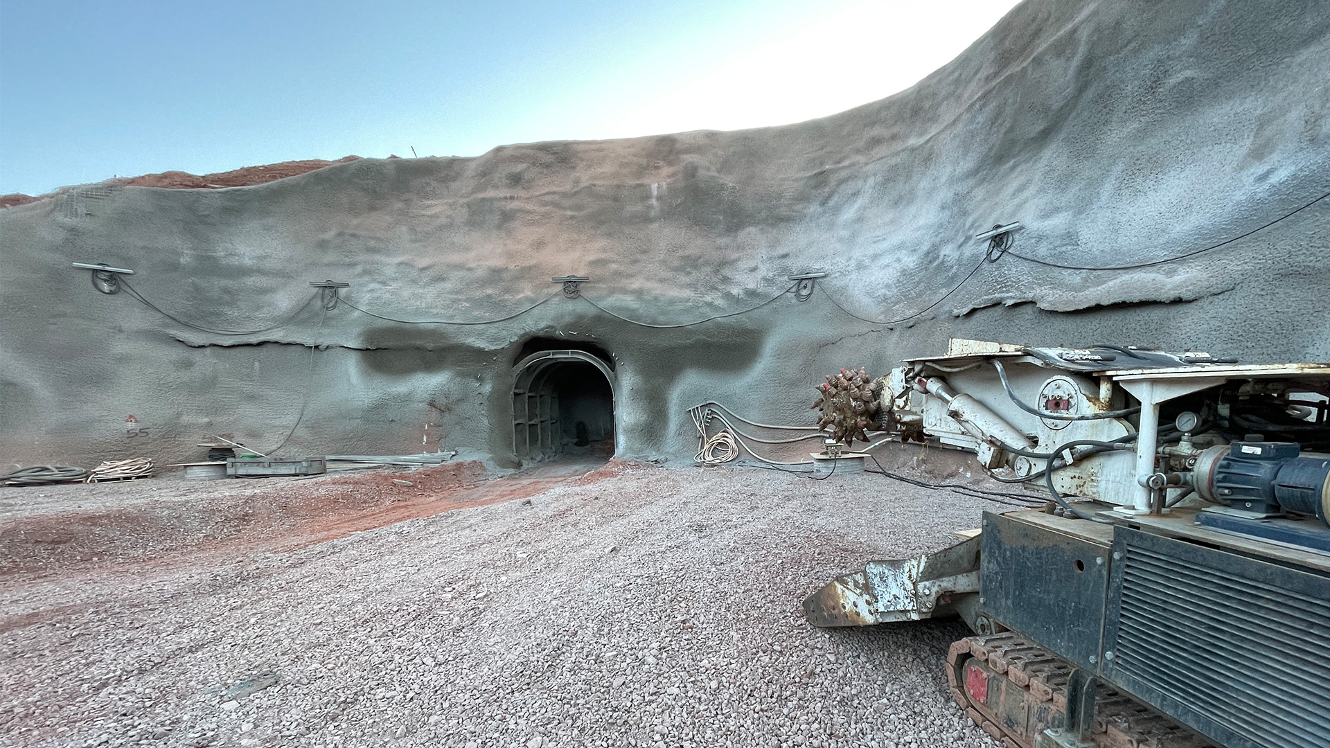 Entrance to the downstream portal at Chimney Hollow