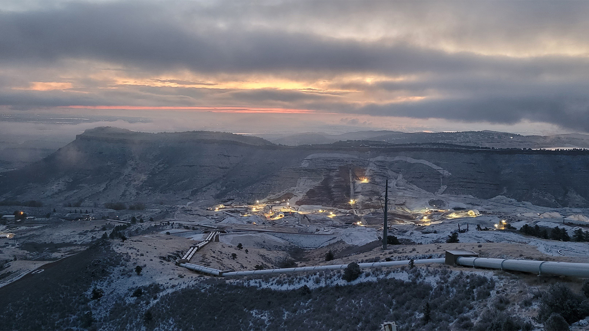 Snowy sunrise at Chimney Hollow looking east.