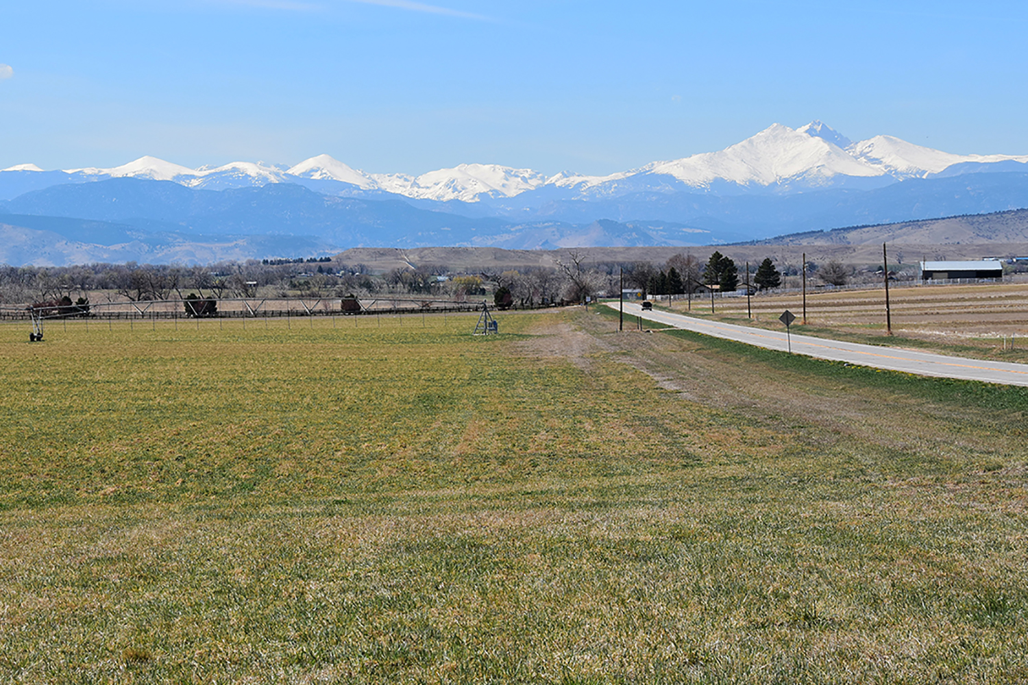 Field showing how a pipeline restoration shows none of the work that was done.