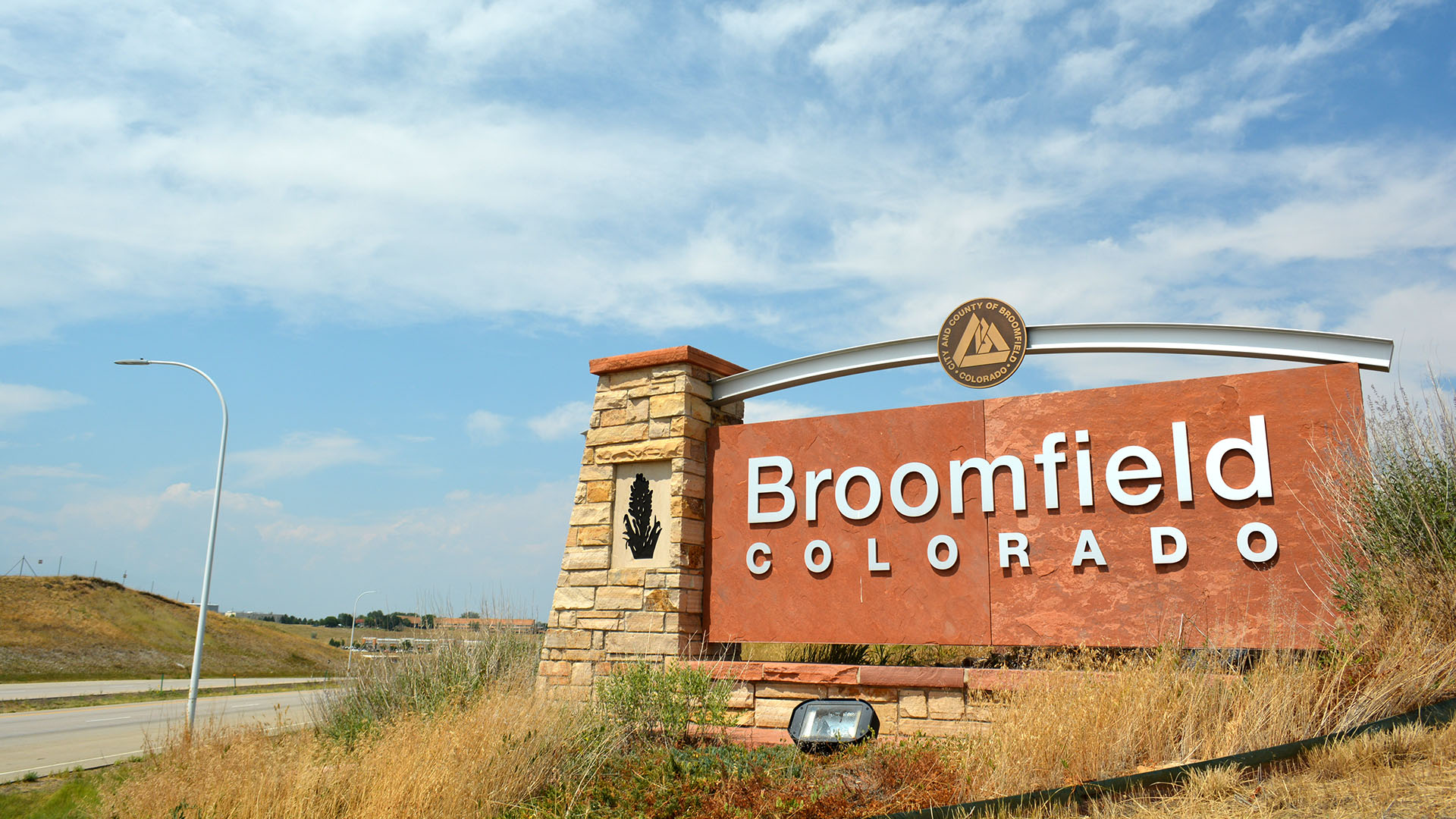 Monument sign for Broomfield Colorado.