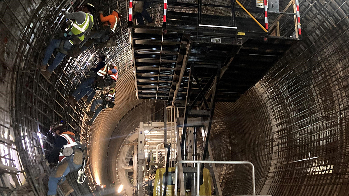 Liner inside downstream tunnel